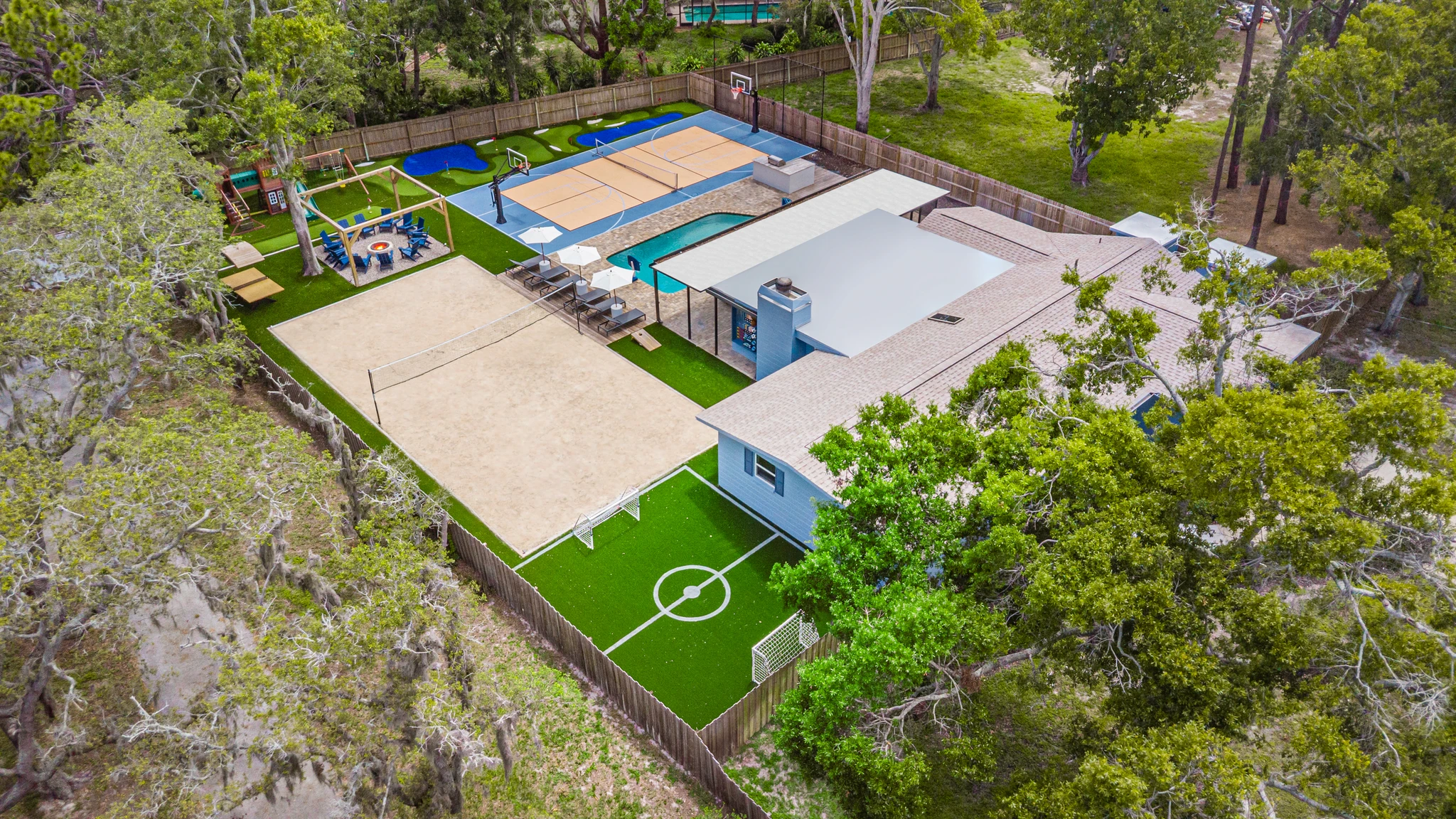 Sozul-managed vacation property with resort-style recreation amenities